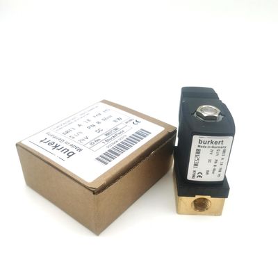 BURKERT 00126138 6014C 通常閉ざされた G1/4 2.0 流通孔 AC24V 8W ブラスボディプルーンジャーバルブ