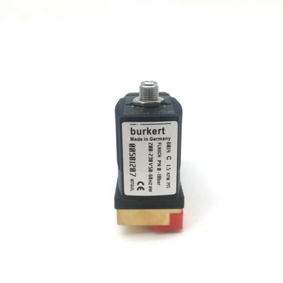 ブルケート電磁弁 00303209 FKMシール付き 5404 G3/4 2/2 通常オープン 20 流孔 DC24V 8W 1-25bar