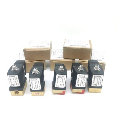 00134240 BURKERT 6013 タイプ 直接作用 G1/8 インチ 2/2 通常閉じる 2.5 流孔 FKM 密封された銅弁体 24VDC 8W 0~10bar