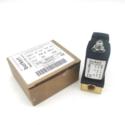 FKMシール 電磁弁 G1/4 インチ G1/4 インチ 00125304 6013 タイプ 直射作用 2/2 通常閉 3.0 流孔 FKMシール 220VAC 8W 0~10bar ブラスバルボディ