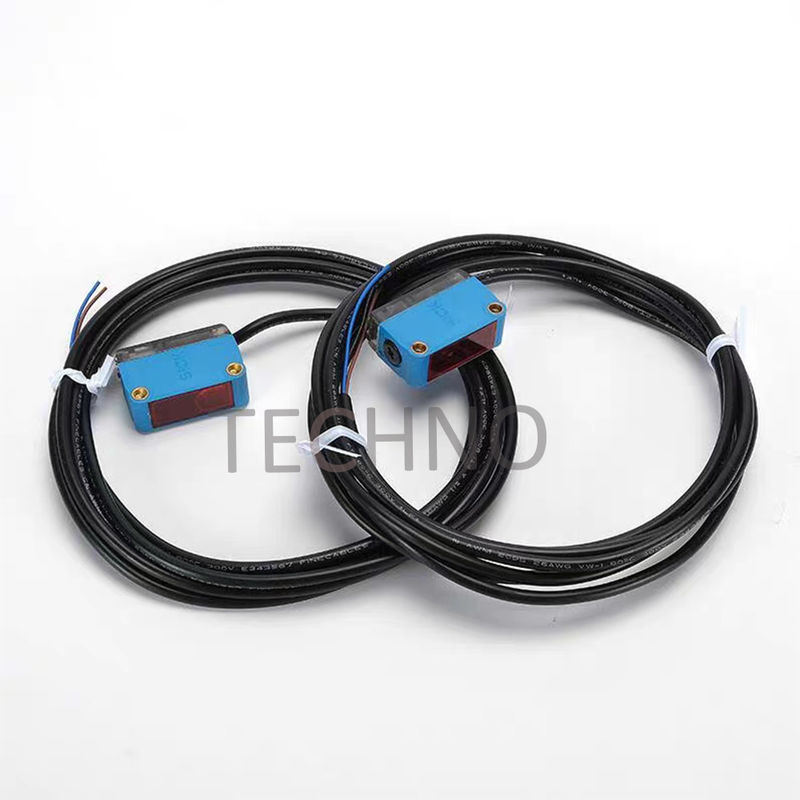 W4-3 病気 産業自動化のためのレトロ反射センサー 10-30V DC