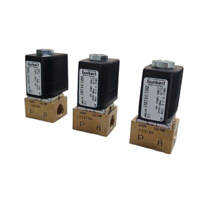 6281 シリーズ BURKERT 00221884 G1 電磁弁 2/2 NC 管道の中間制御用